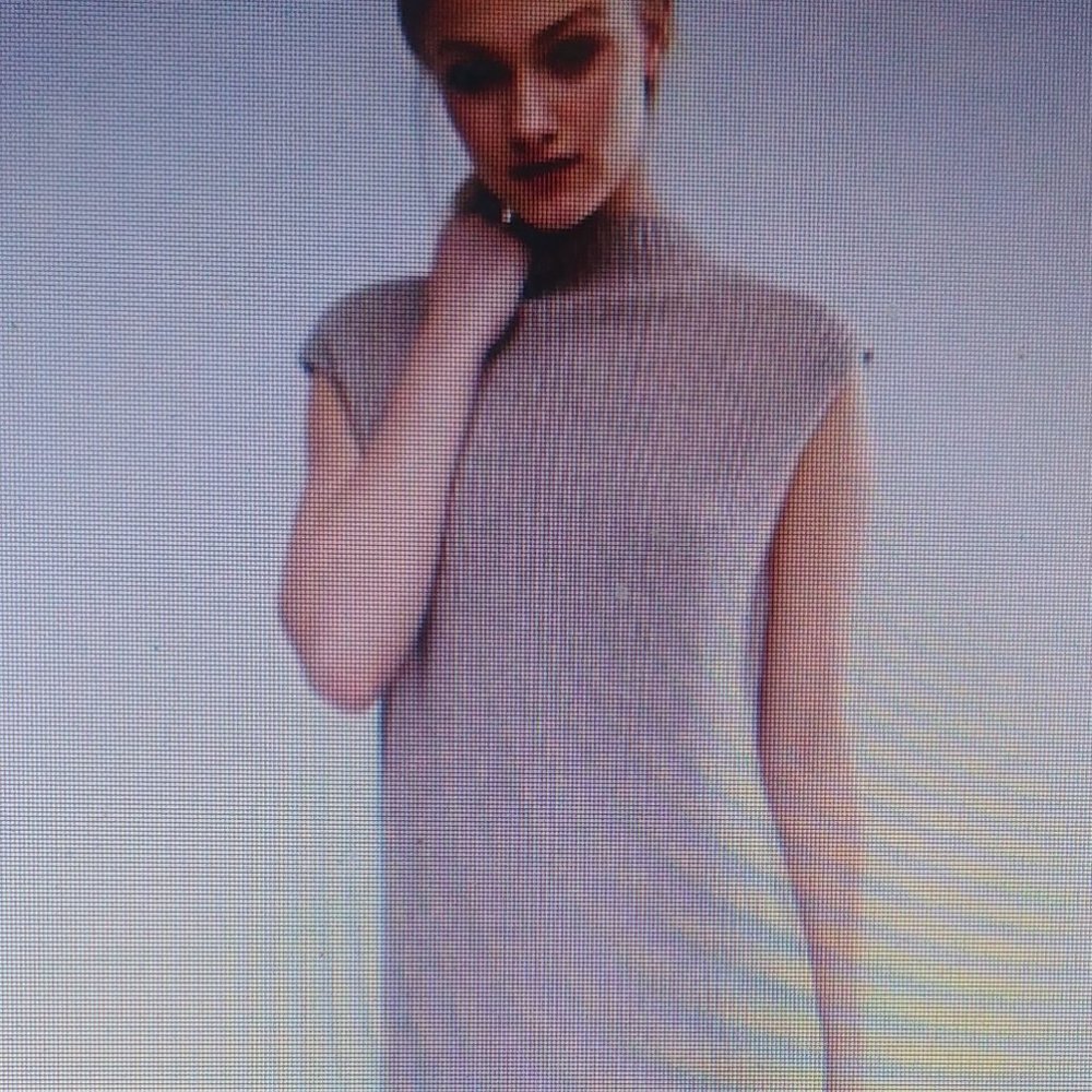 Knitted Oversized High-lo Sleeveless Tan Sweater